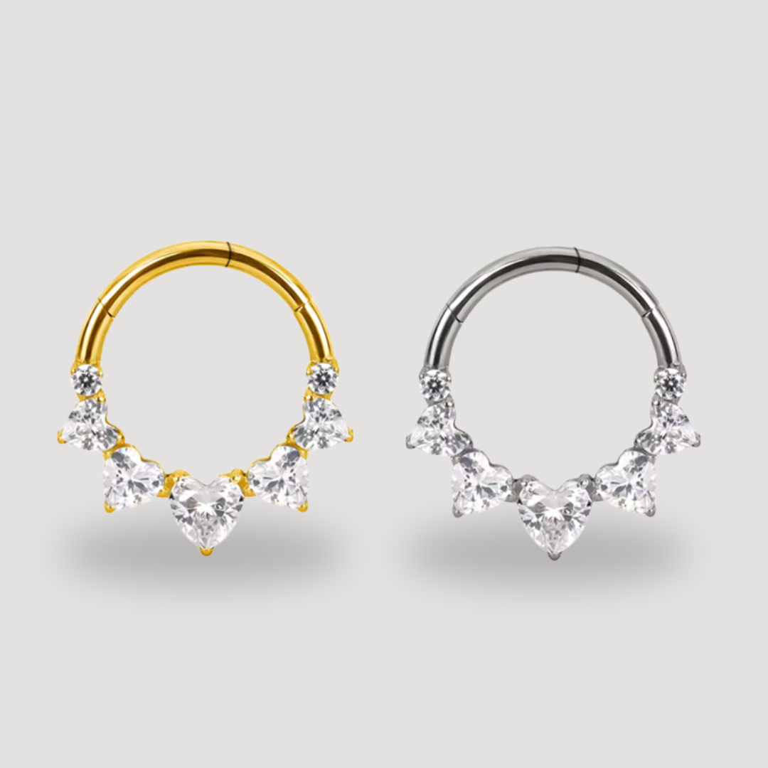 Anneaux clickers en titane Héra Jewelry, disponibles en doré et argenté, ornés de zircons en forme de cœur étincelants, bijoux hypoallergéniques et élégants pour piercings femme