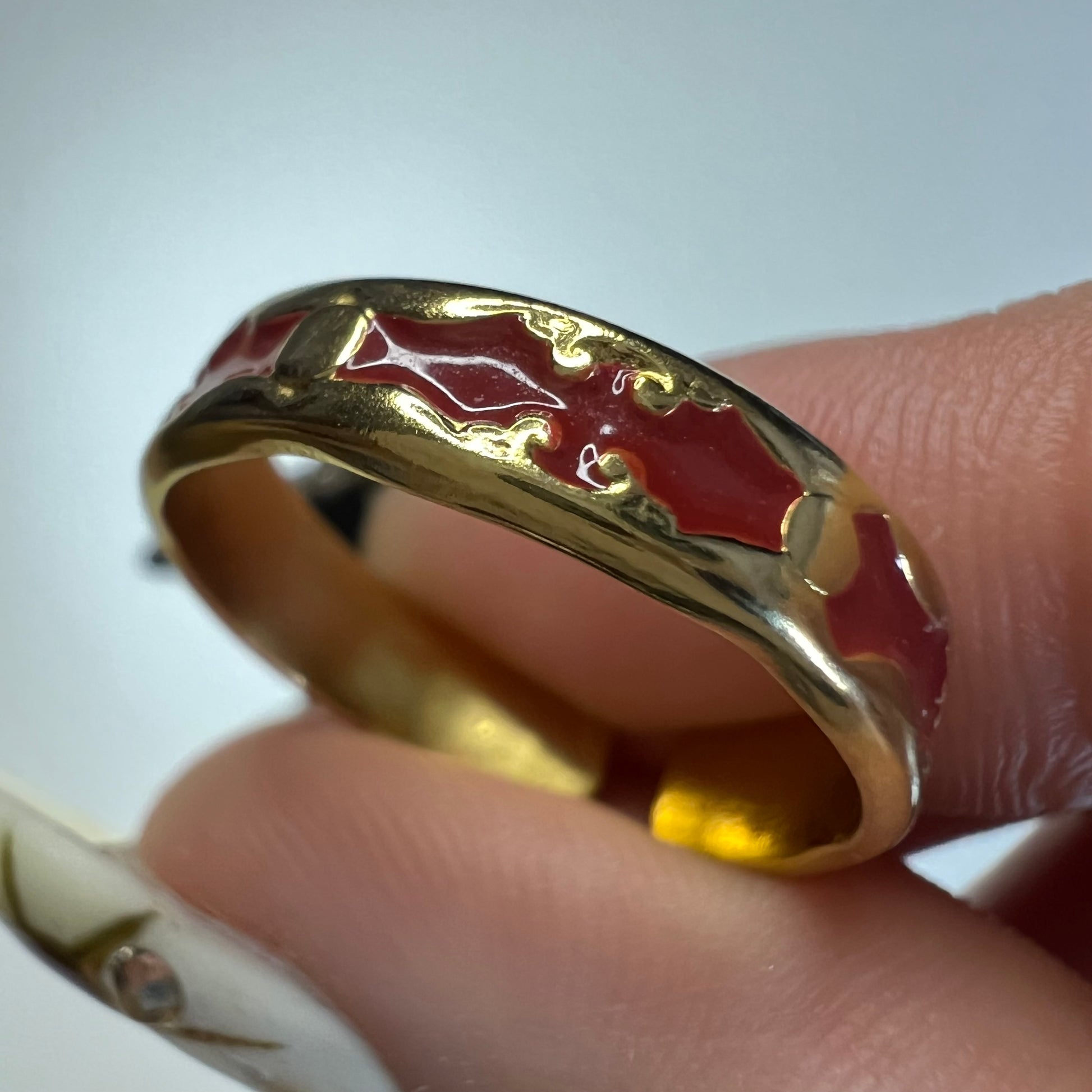 Ring, jewelry, stainless steel, gold, gold plated, hypoallergenic, red ornaments
