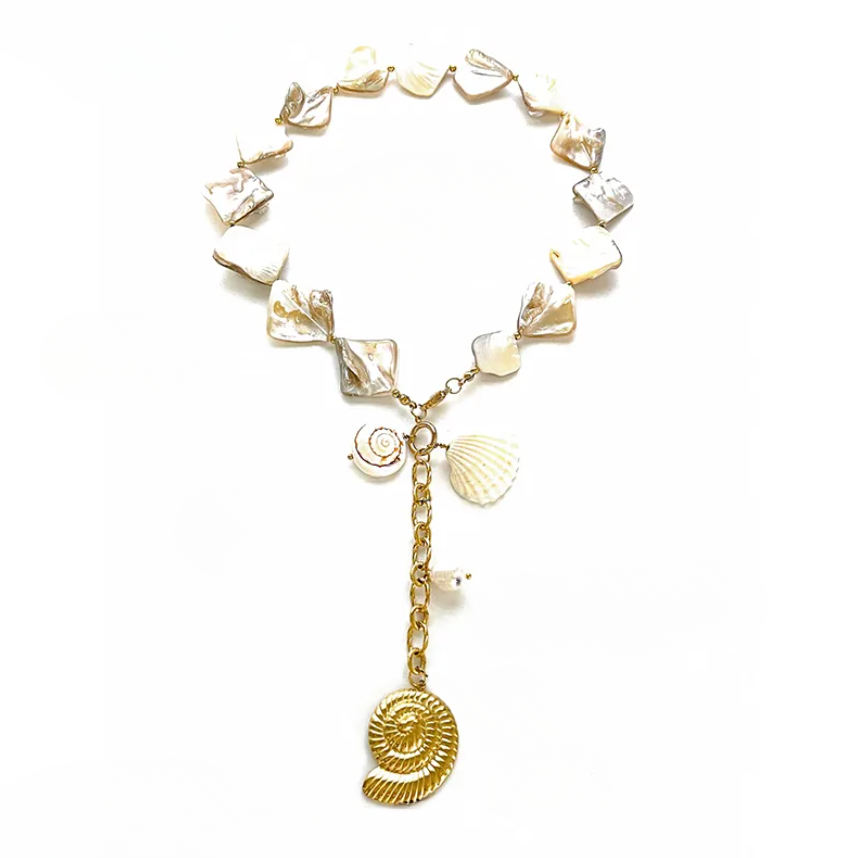 Thaïs Necklace